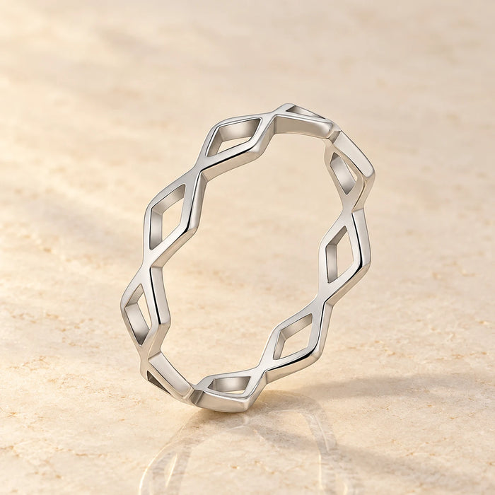Threefold Ring