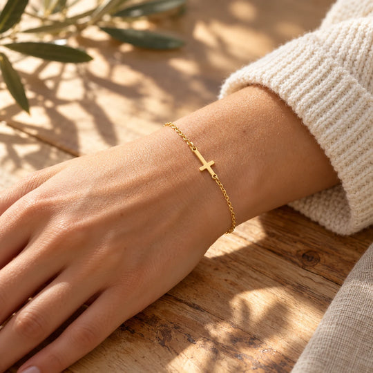 Fine Cross Bracelet