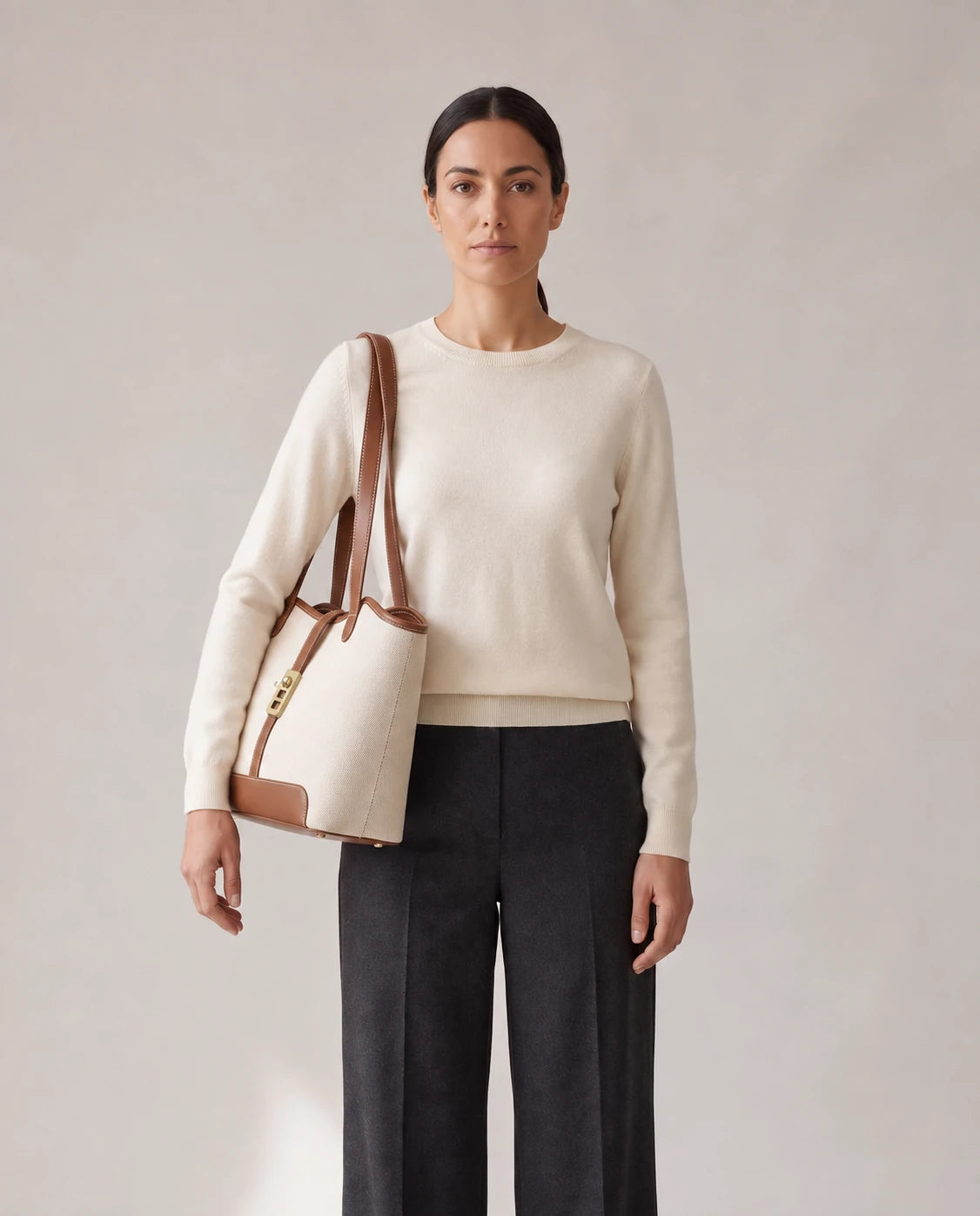 Women's Zip-Top Canvas Tote Bag - St Tropez - Model Front