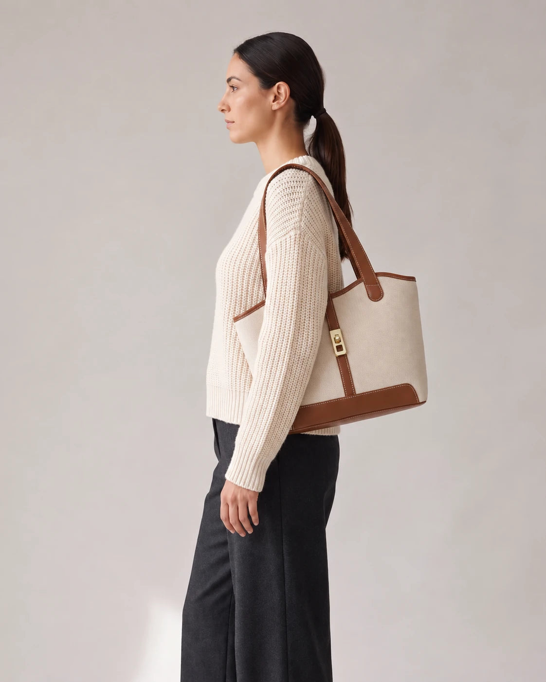 Women's Zip-Top Canvas Tote Bag - St Tropez - Model Side